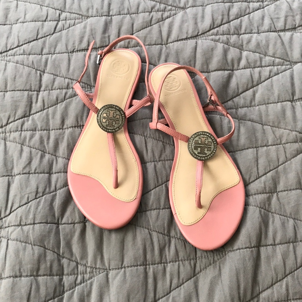 Torrey Burch Baluch sandals with rains tones detal